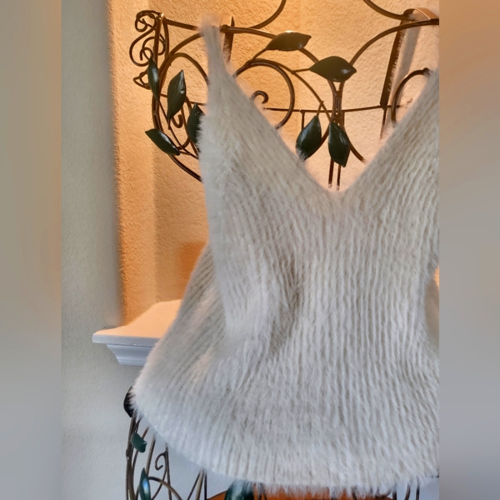 Altar'd state top